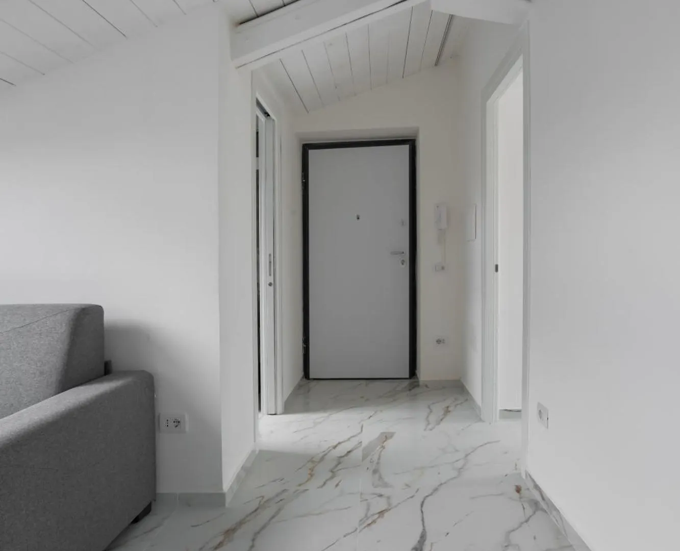 Mansarde Bella Napoli Apartment Italy
