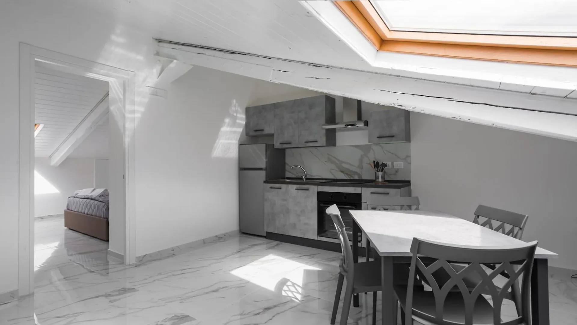 Mansarde Bella Napoli Apartment 0*, Naples Italy