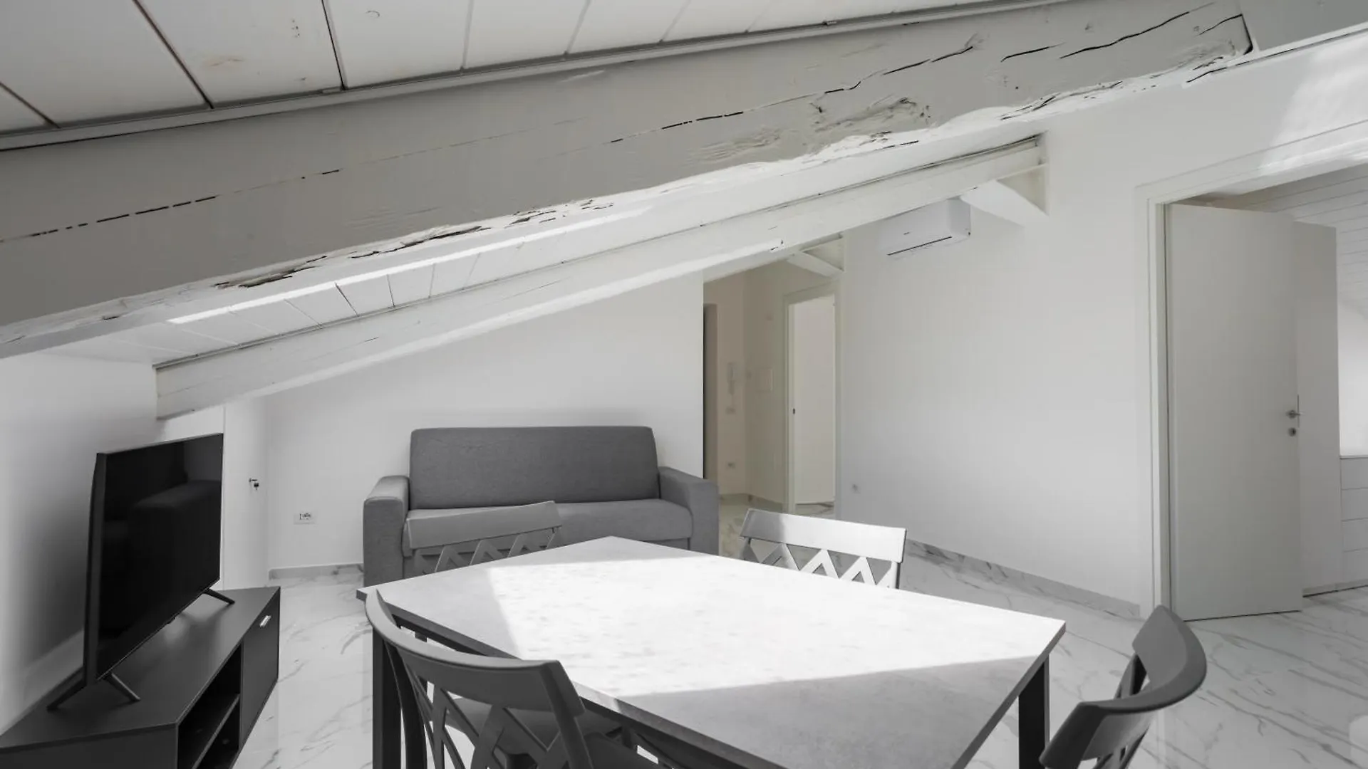 Mansarde Bella Napoli Apartment